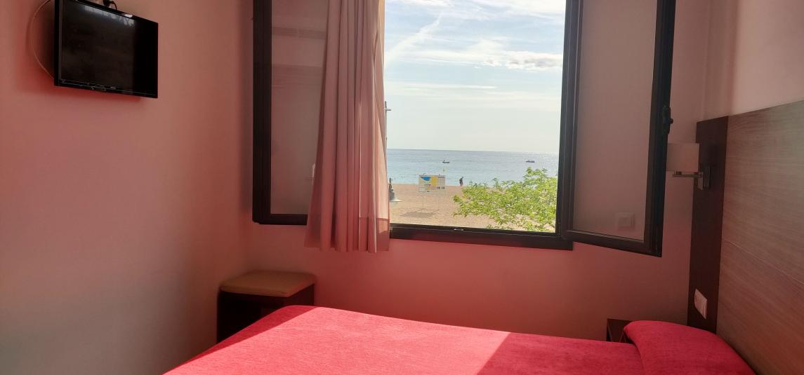 Double Room facing the sea