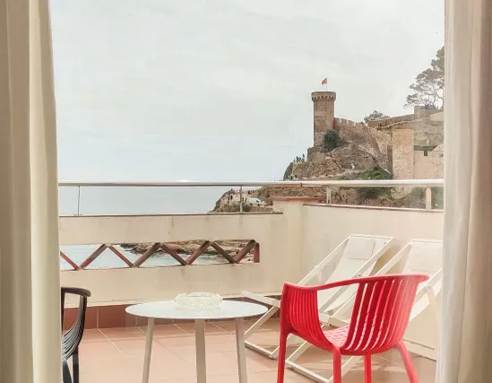 Suite Penthouse avec terrasse privée face à la mer