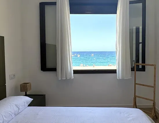 Tu refugio moderno junto al mar
