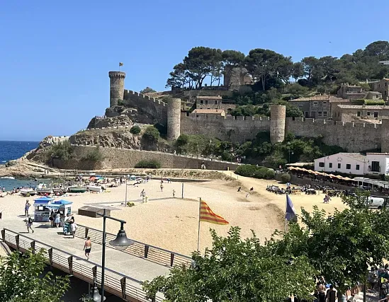 Tu refugio moderno junto al mar