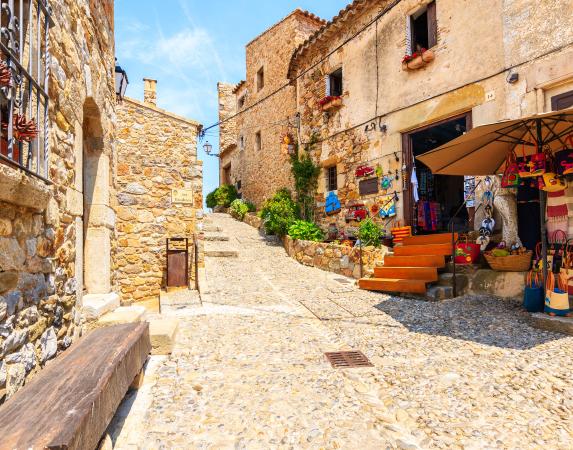 Shopping in Tossa de Mar